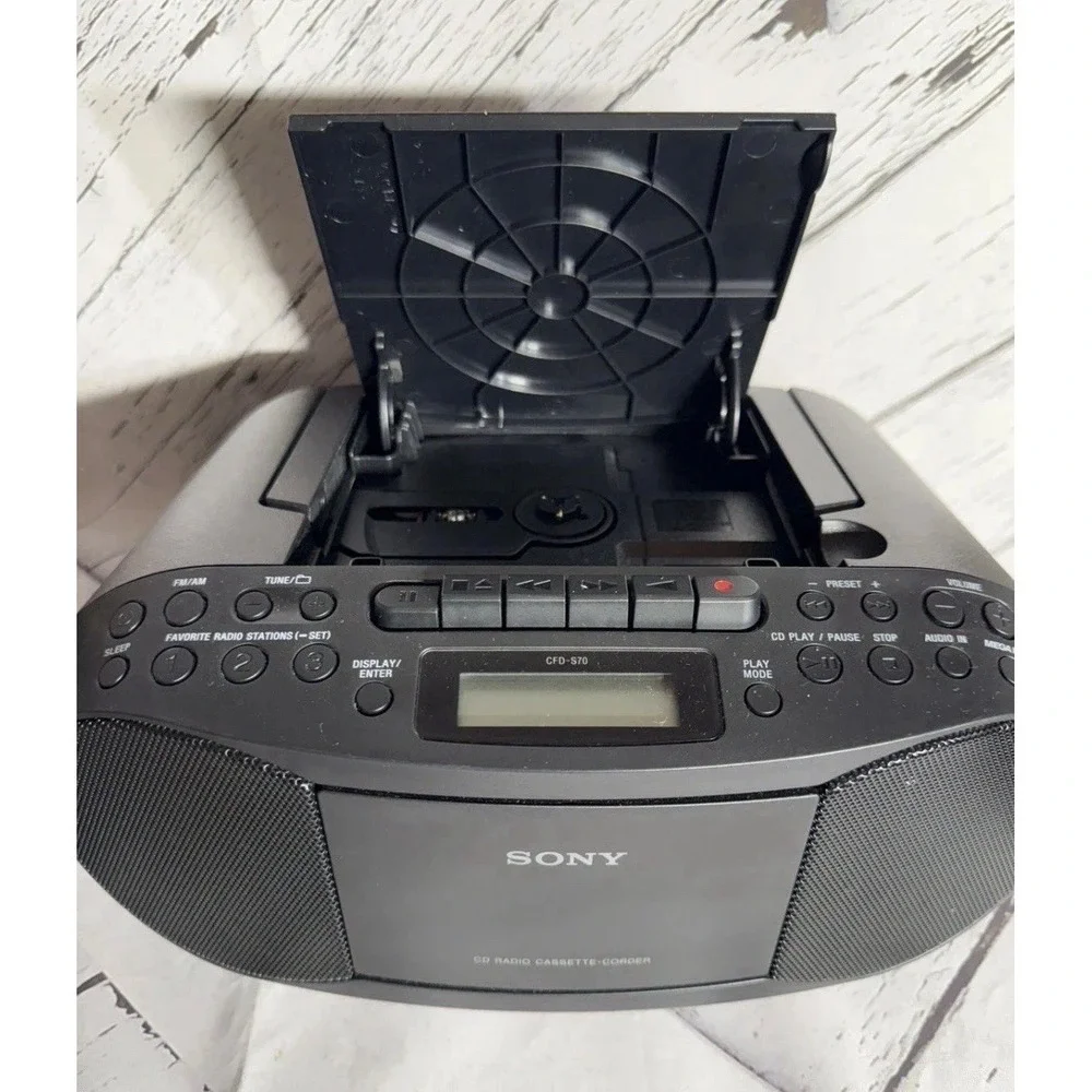 Sony CFD-S70 Portable CD Cassette Player AM/FM Radio Boombox Bluetooth TESTED